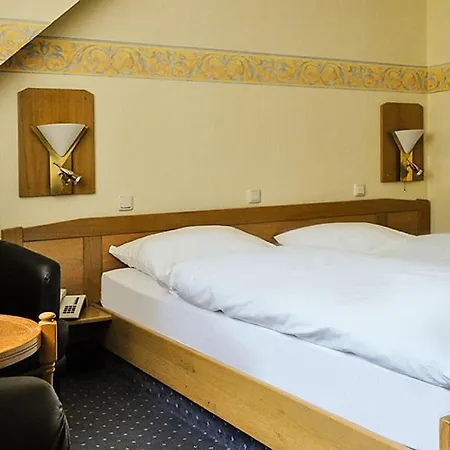 Hotel-restaurant Schmachtenbergshof Otel 3*