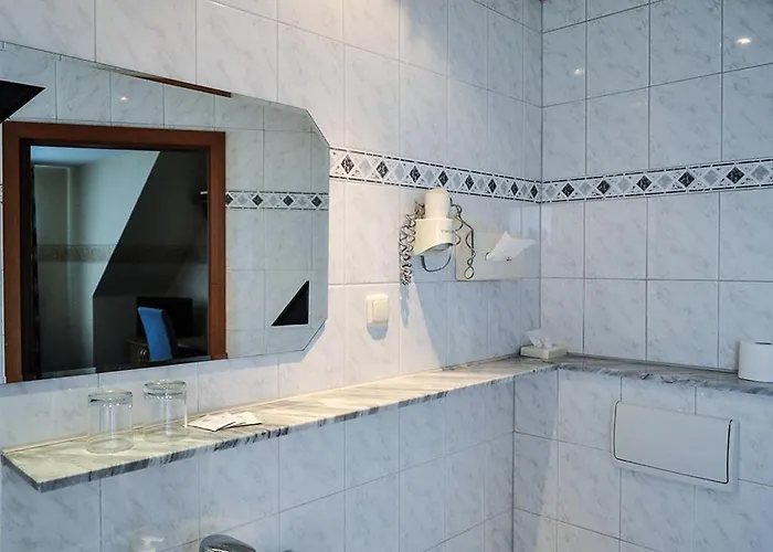 Hotell Hotel-restaurant Schmachtenbergshof 3*